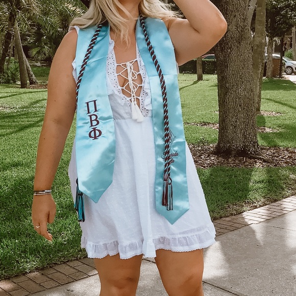 Tobi Dresses & Skirts - White lace tie up dress